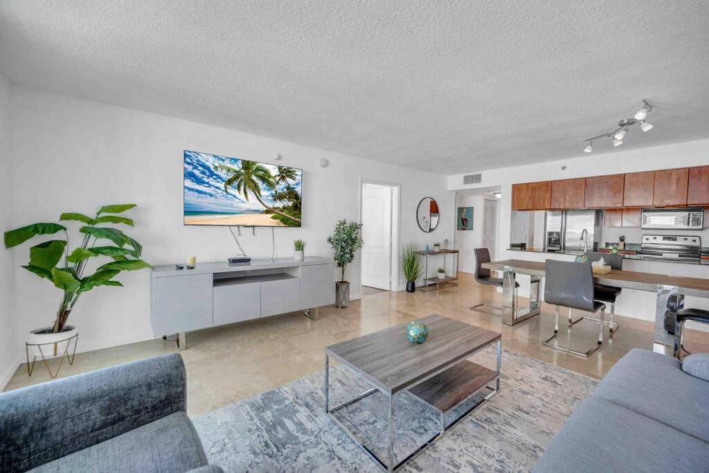Spacious 36Th Flr 1 Bd 1 Bt • Brickell • Bay View Miami Ngoại thất bức ảnh